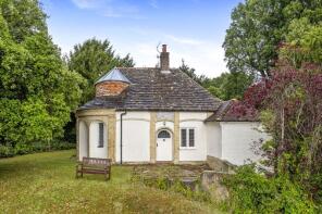 The Round House, Steyning Road, Wiston BN44 3DD