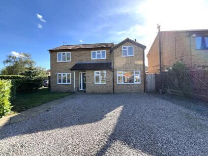 Heron Walk, March, Cambs., PE15 9HU