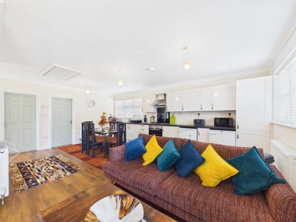 Open plan Kitchen/Living/Dining Area