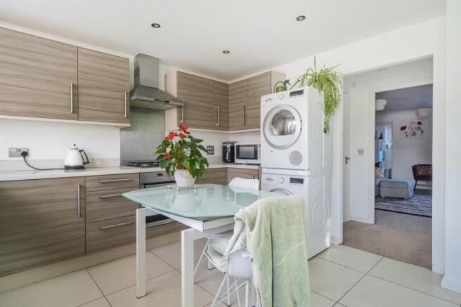 Kitchen/Dining Area