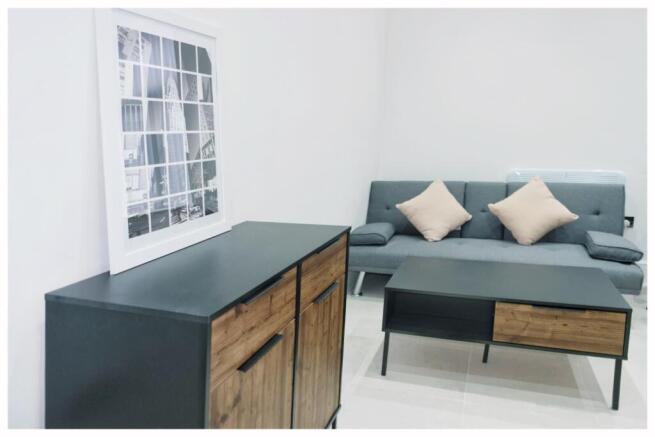 1 bed Apartment to rent Image 8