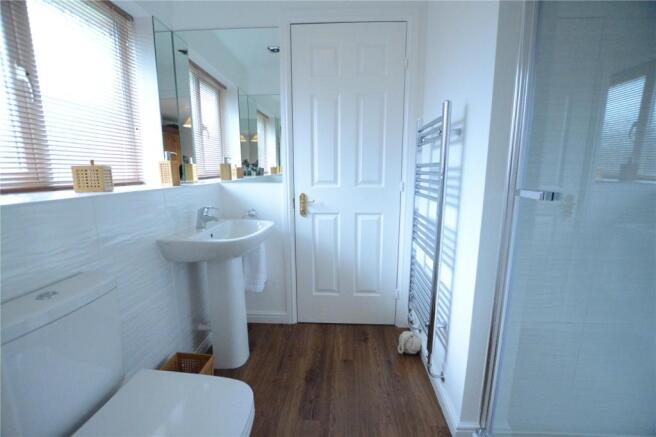 Jack & Jill En-Suite