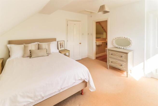 Bedroom 2.3.jpg