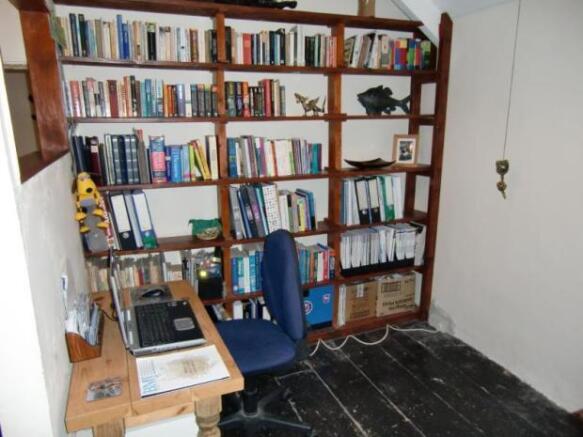 Photo 6