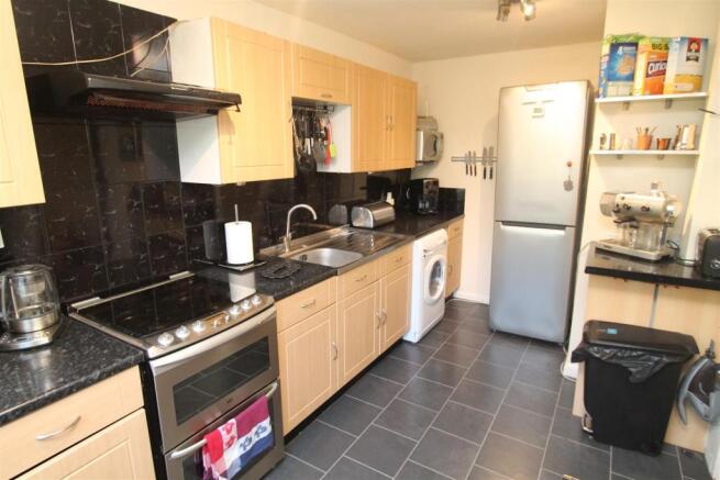Kitchen.JPG