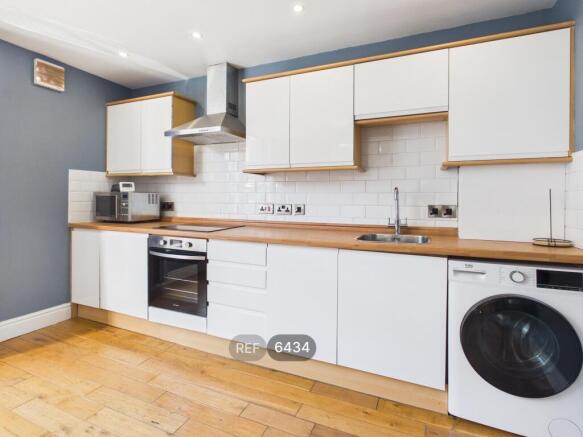 Kitchen & Living area