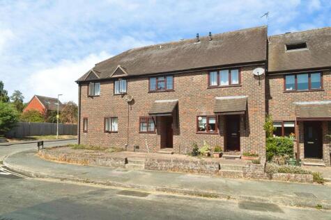 London Road, Odiham, Hook, Hampshire, RG29