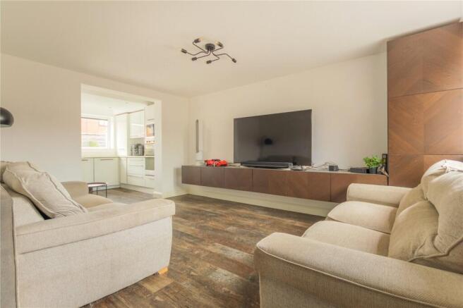 2 bed Semi-Detached for sale Image 5
