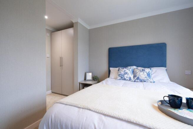 2 bed Park Home for sale Image 12