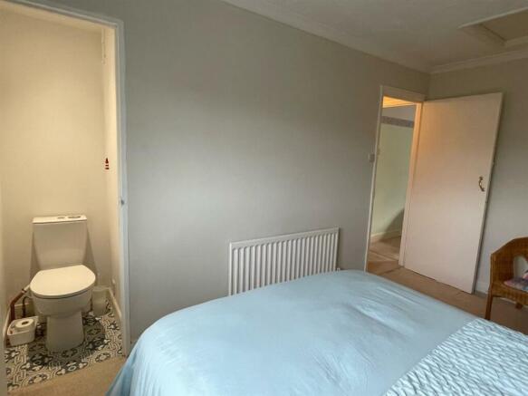 Bedroom2.jpg
