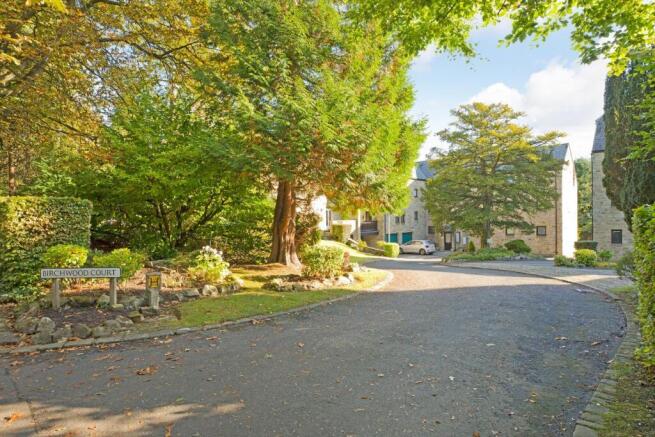 2 bed Apartment for sale Image 10