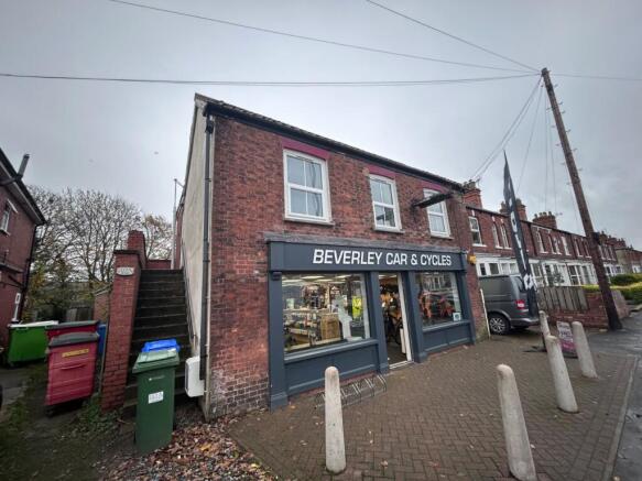 2 bed Flat to rent Image 9