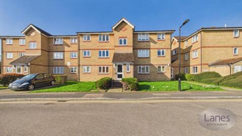 Waddington Close, Enfield