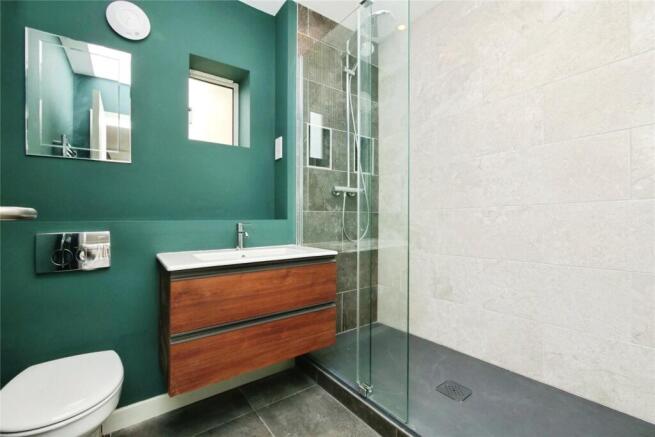 1 bed Flat for sale Image 8