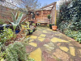 Flat 1a, 2, The Vale, Broadstairs CT10 1RB