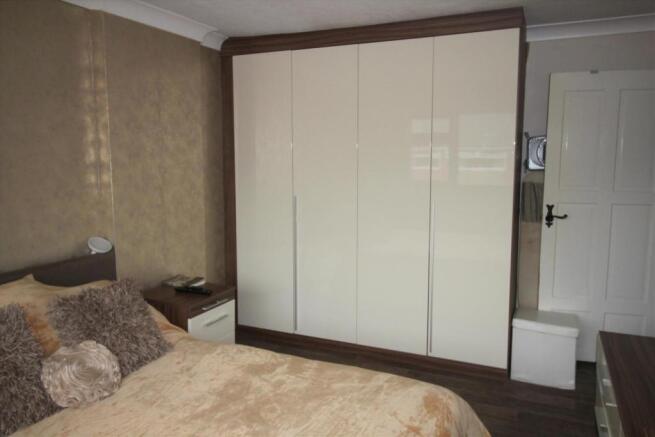Bed 1