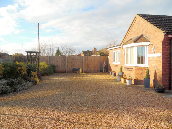 FRONT & DRIVEWAY