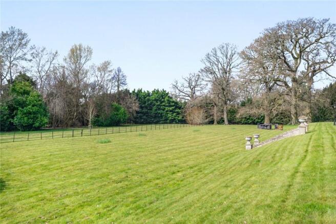 Communal Grounds