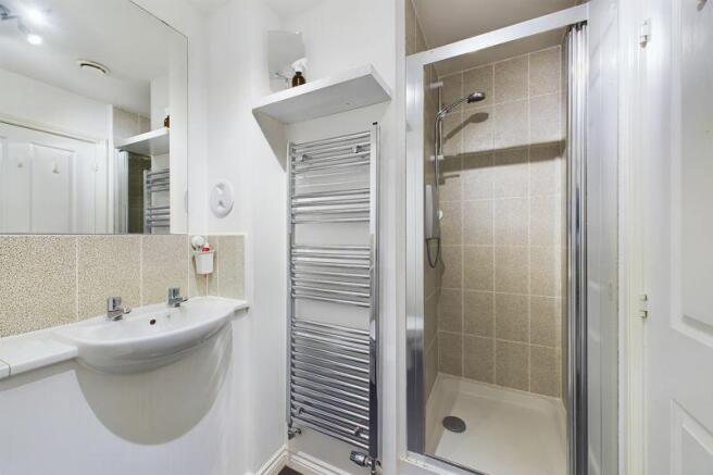 En - Suite Angle 2