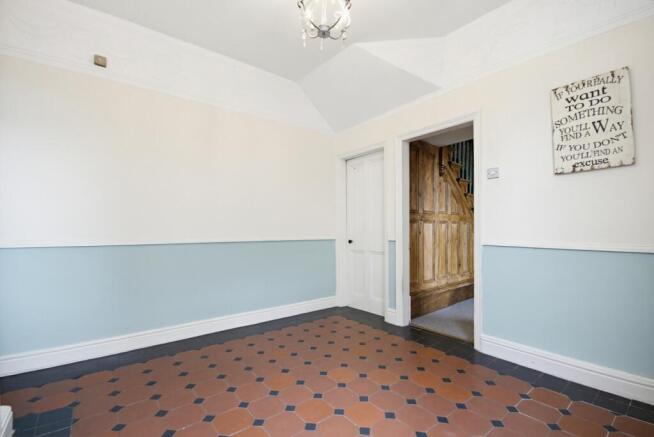 3 bed Semi-Detached for sale Image 11
