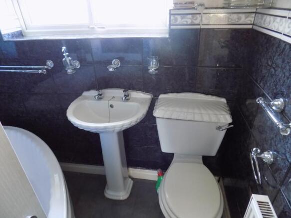 Photo 12