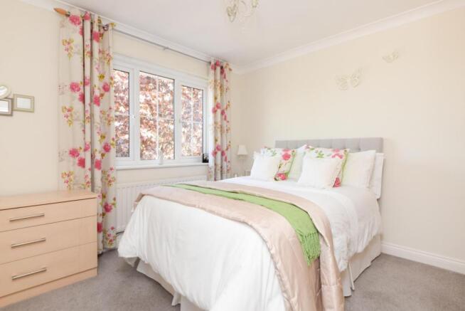 Guest bedroom