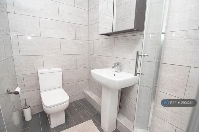 1 bed Flat to rent Image 9