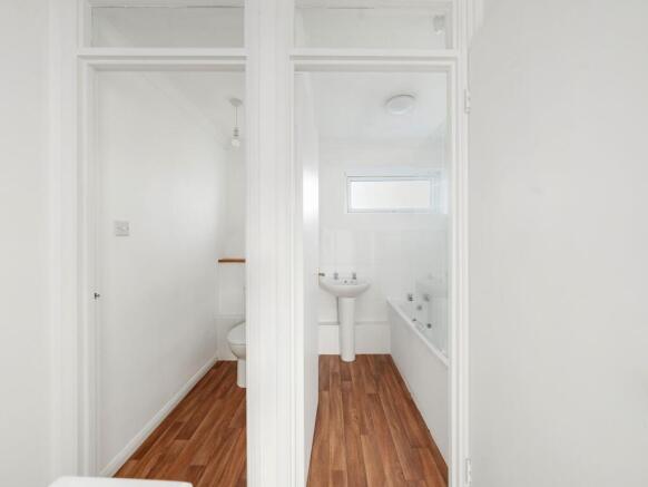 Bathroom & WC