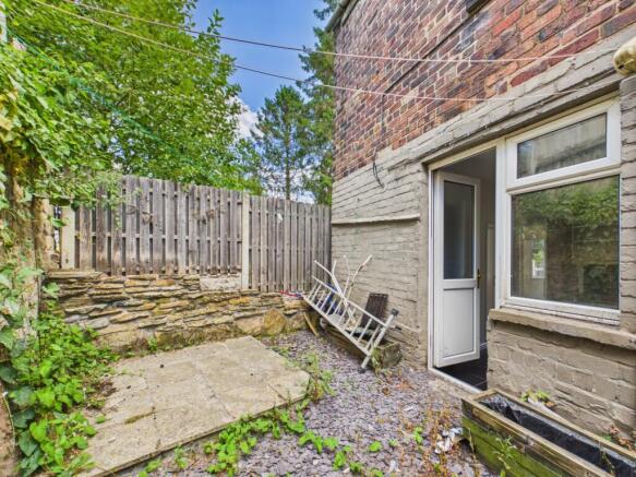 2 bed Semi-Detached for sale Image 12