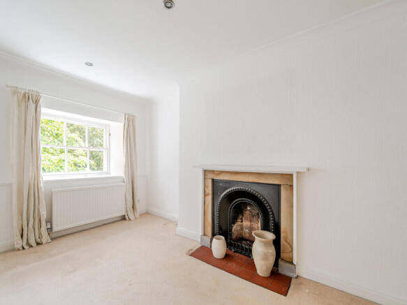 1 bed Apartment for sale Image 11