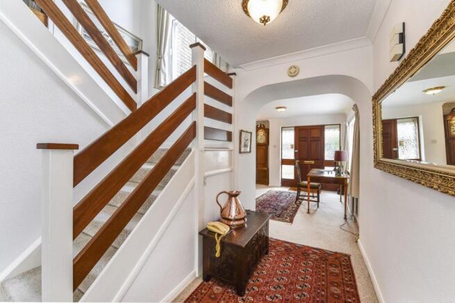 STAIRS WITH TURN TO FIRST FLOOR
