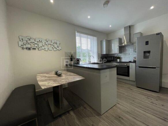 otley-road-ls6-4ba-1059343