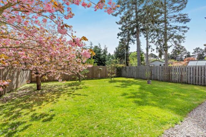 3 Lodge Park