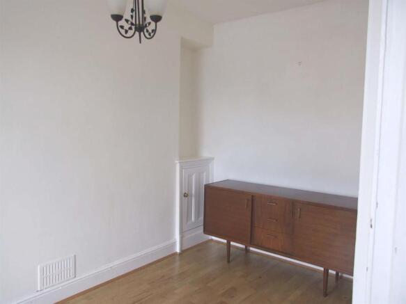 SITTING ROOM