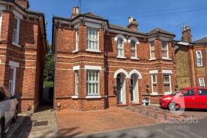 90, Osborne Road, Farnborough GU14 6AS