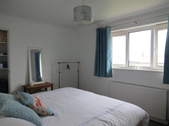 Bedroom: