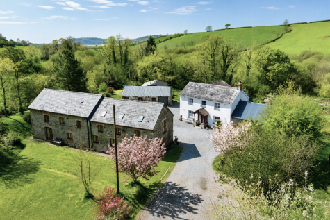 Llanybri CARMARTHENSHIRE