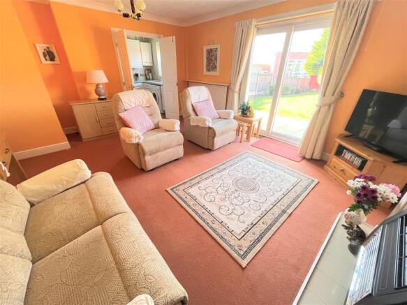 SITTING ROOM