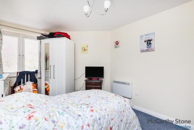 1 bed Apartment for sale Image 7