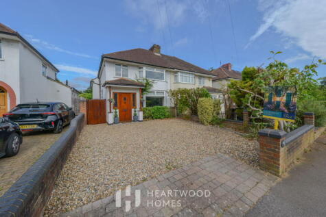 Gurney Court Road, St. Albans, AL1 4QY