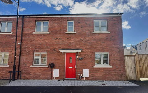 Lon Y Grug, Llandarcy, SA10