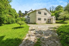 1, Llundain Fach, Brecon Road, Ystradgynlais, Swansea SA9 1ST