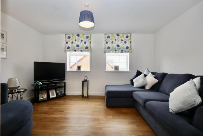 Sitting room/bedroom 4