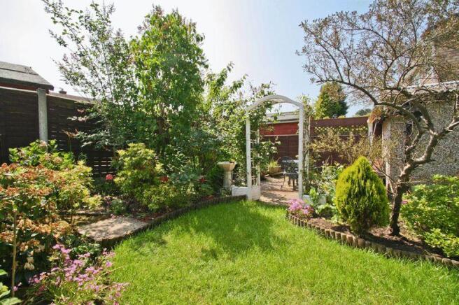 Garden 002