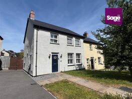 59, Sycamore Road, Woodland View, Pontypool NP4 9EB