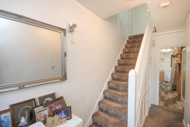 Entrance Hallway.JPG