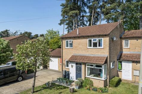 Rixon Close, George Green, Slough, SL3