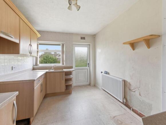 3 bed Detached Bungalow for sale Image 6