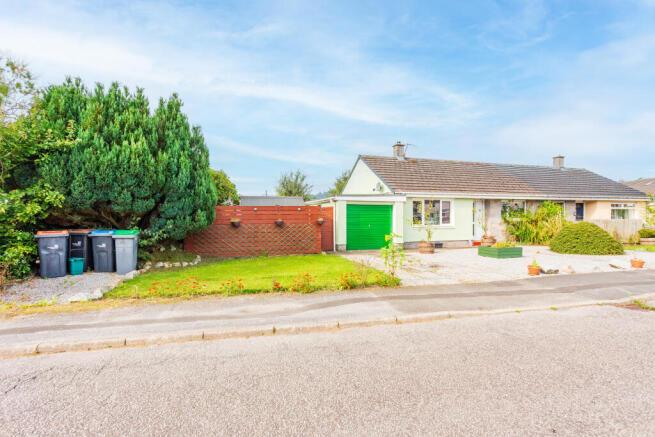 8 Hestan Road
