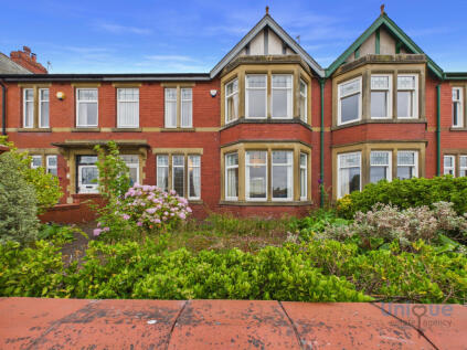 The Esplanade, Fleetwood, FY7